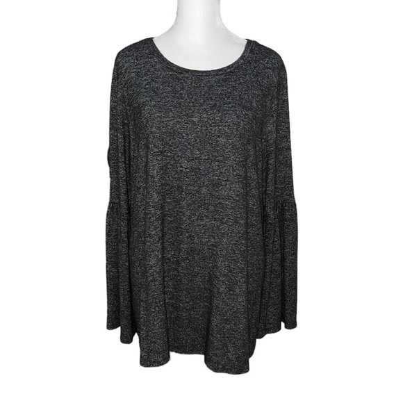 Philosophy Women’s Sweater Size 1X Black Gray Bell Sleeves Relaxed Fit Soft - Picture 2 of 8